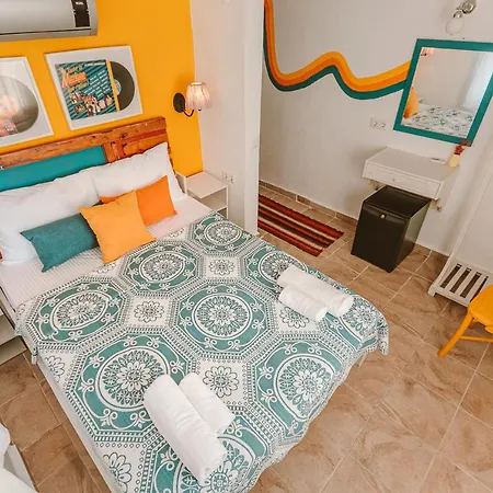Kuytu Terrace Bed & Breakfast 5*