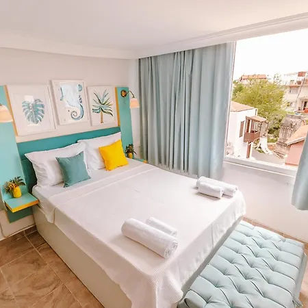 Kuytu Terrace 5* Kas
