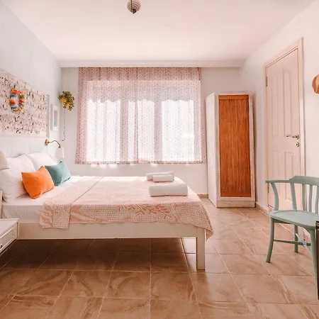 Kuytu Terrace 5* Kas