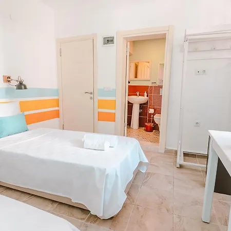 Kuytu Terrace Bed & Breakfast