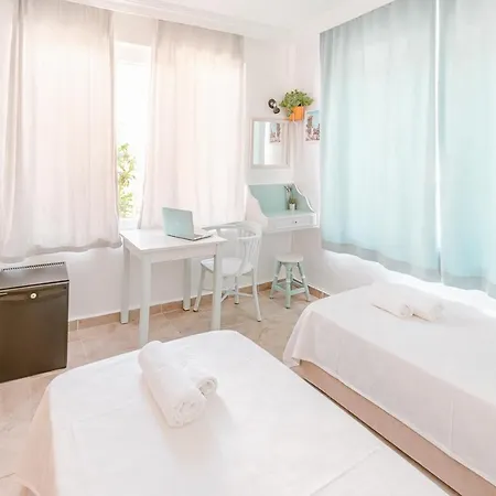 Kuytu Terrace Bed & Breakfast