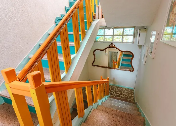 Kuytu Terrace Bed & Breakfast 5*