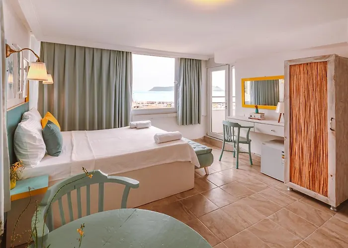 Kuytu Terrace 5* Kaş