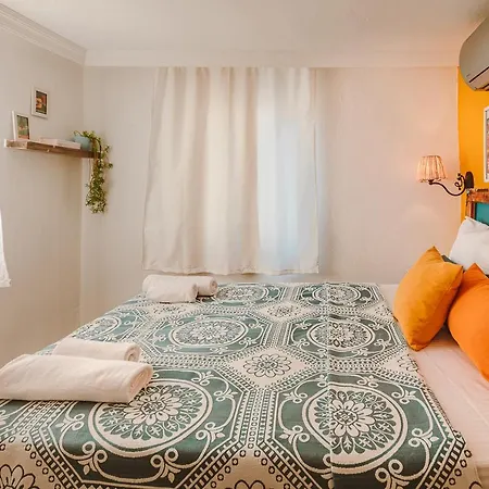 Bed & Breakfast Kuytu Terrace 5*