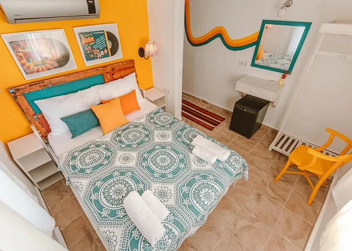 Kuytu Terrace Bed & Breakfast 5*